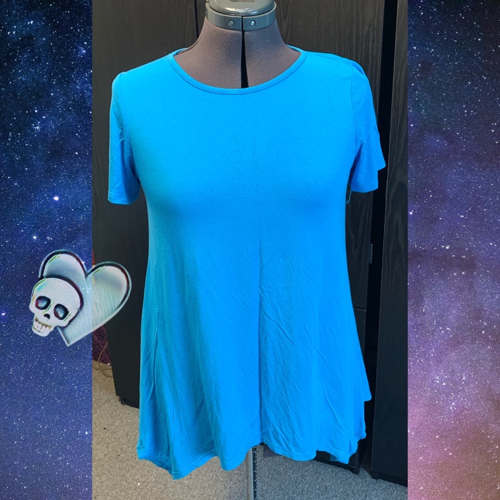 Flowy Blue Tee